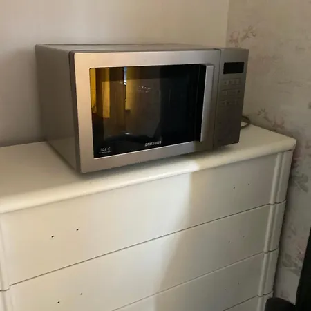 Lejlighed Geraeumiges Ganzes 90 M Zwei Schlafzimmer Wlan Privat Parkplatz Grosse Kueche Mit Essbereich Badewanne Waschmaschine Spuelmaschine Gesamte Gehoert Ihnen *
